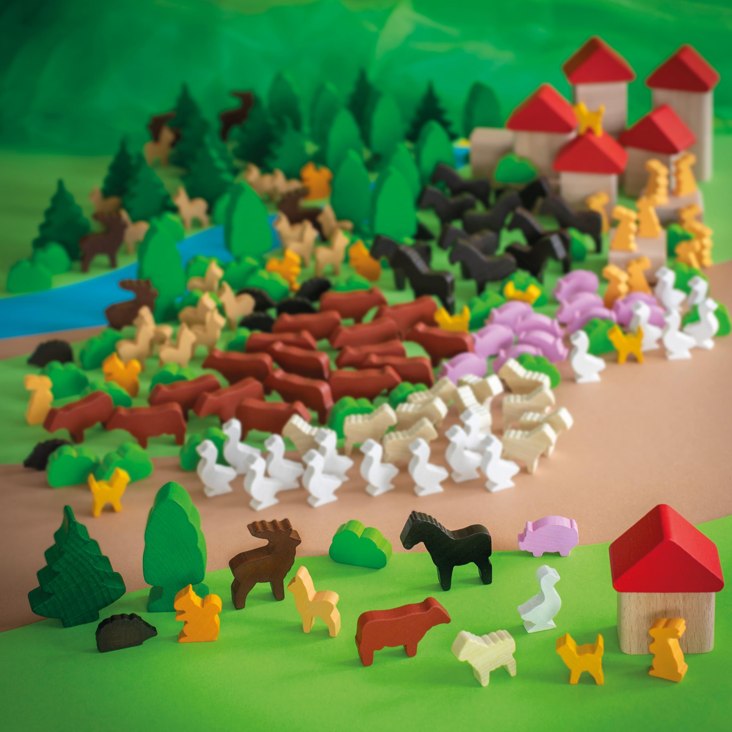 erzi-41370-spielfiguren-aus-holz-200-teilig-im-eimer image 2