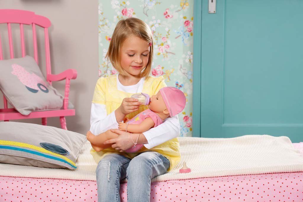 baby-born-interaktive-puppe-m-dchen-43-cm-mit-trink-und-n-ssfunktion image 5