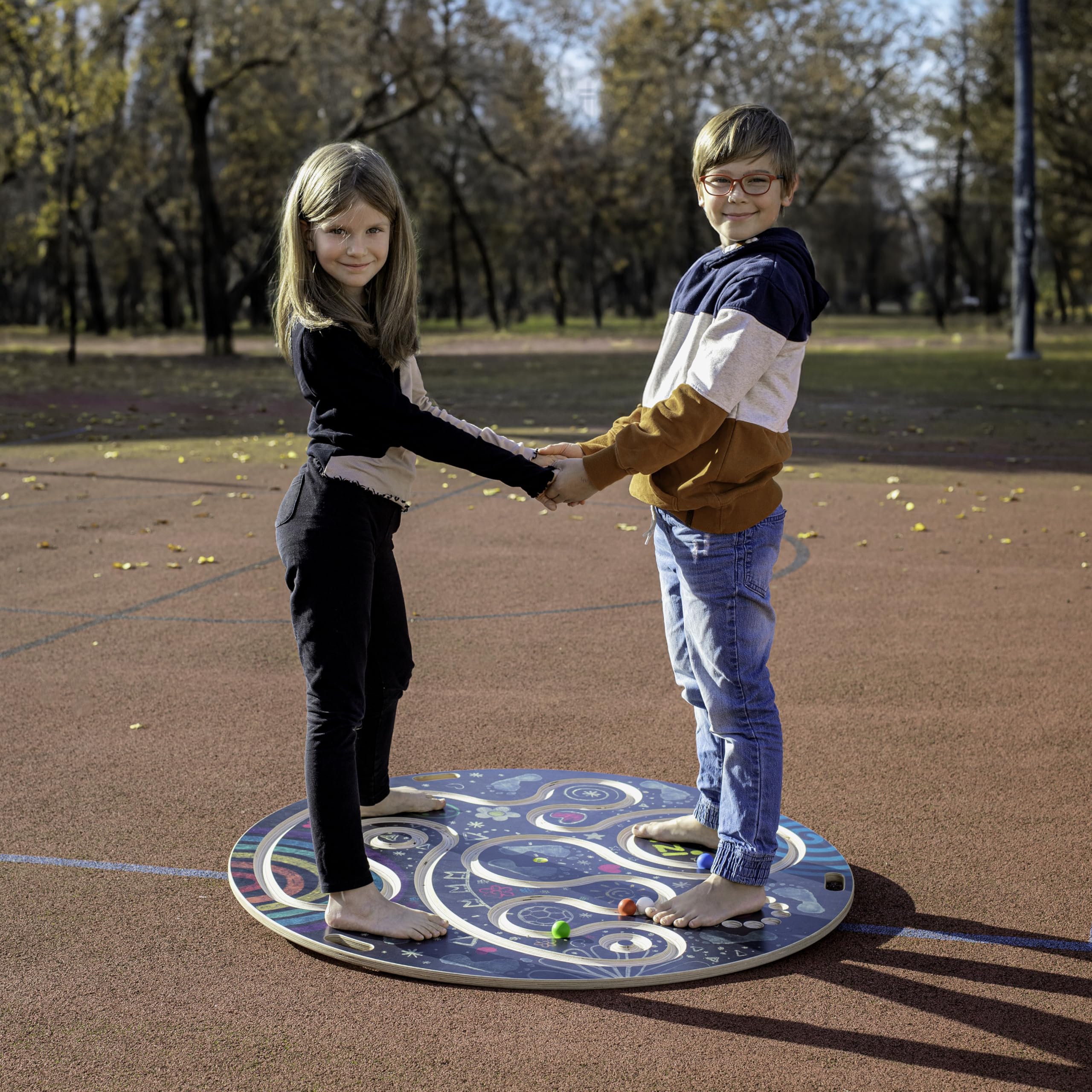 erzi-46252-teamdisc-aus-holz-balancierspiel-110-cm-mit-kugeln image 3