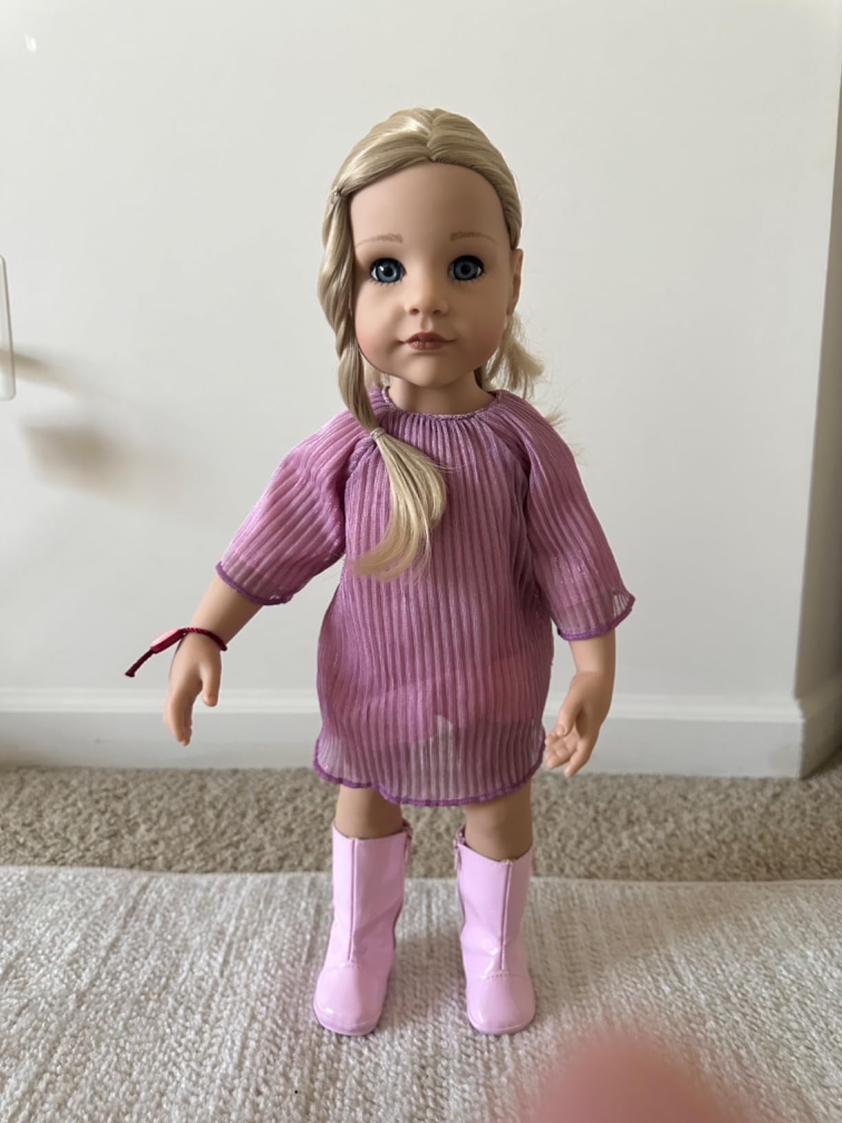 Wunderschöne Puppe