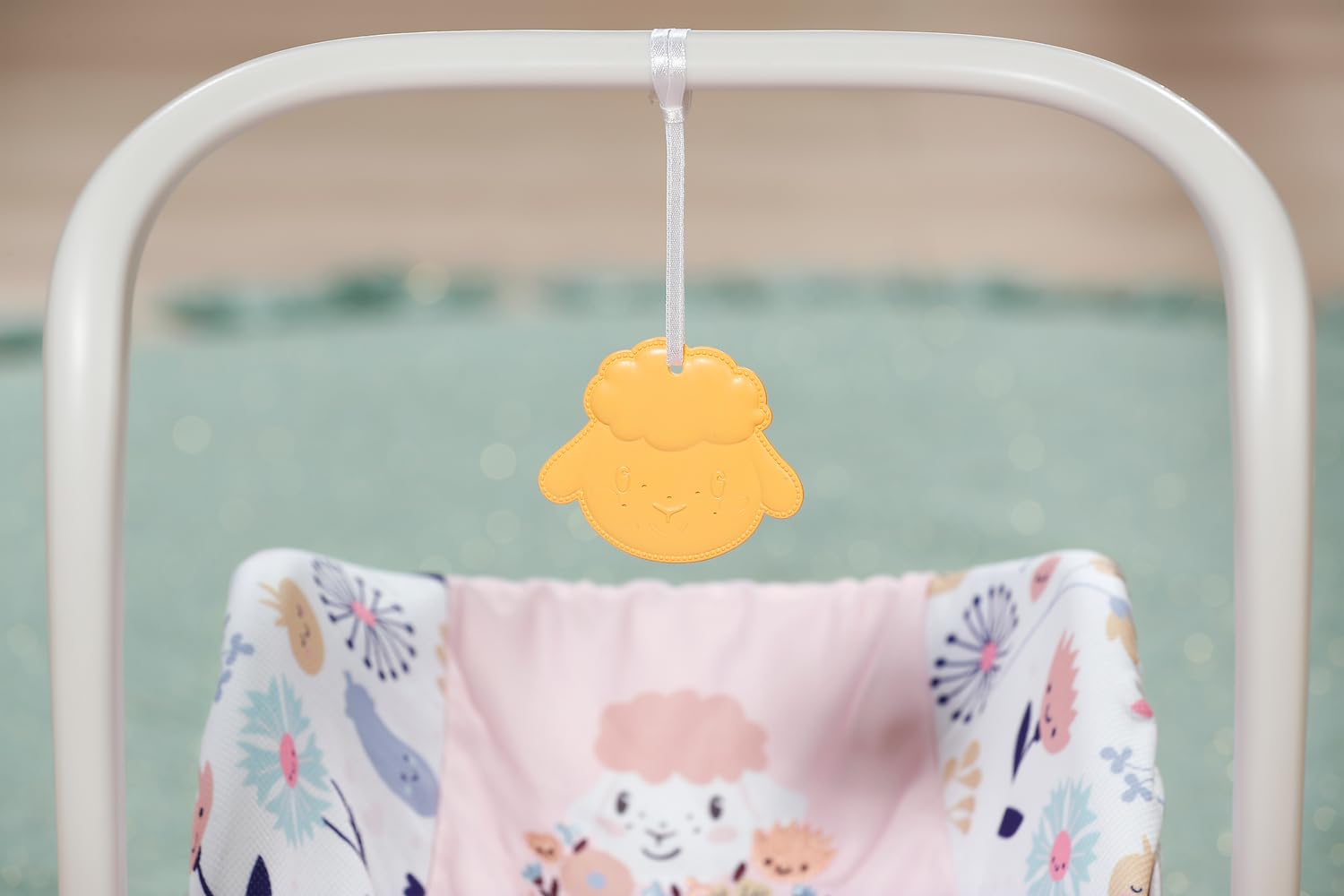 baby-born-autositz-blumen-babyschale-f-r-36-cm-und-43-cm-puppen image 5