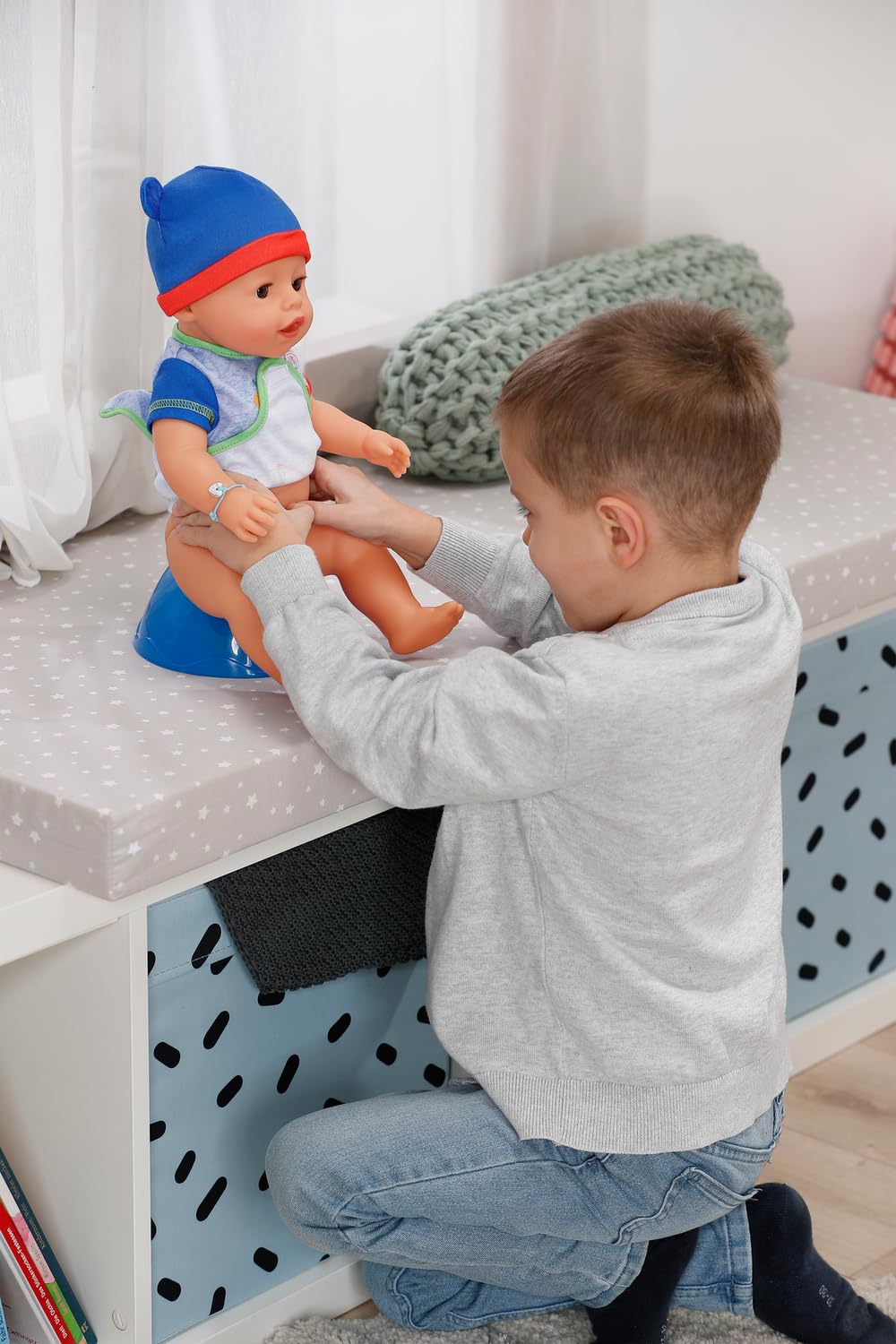 baby-born-jonas-43-cm-jungenpuppe-mit-10-funktionen-und-magischem-teller image 5