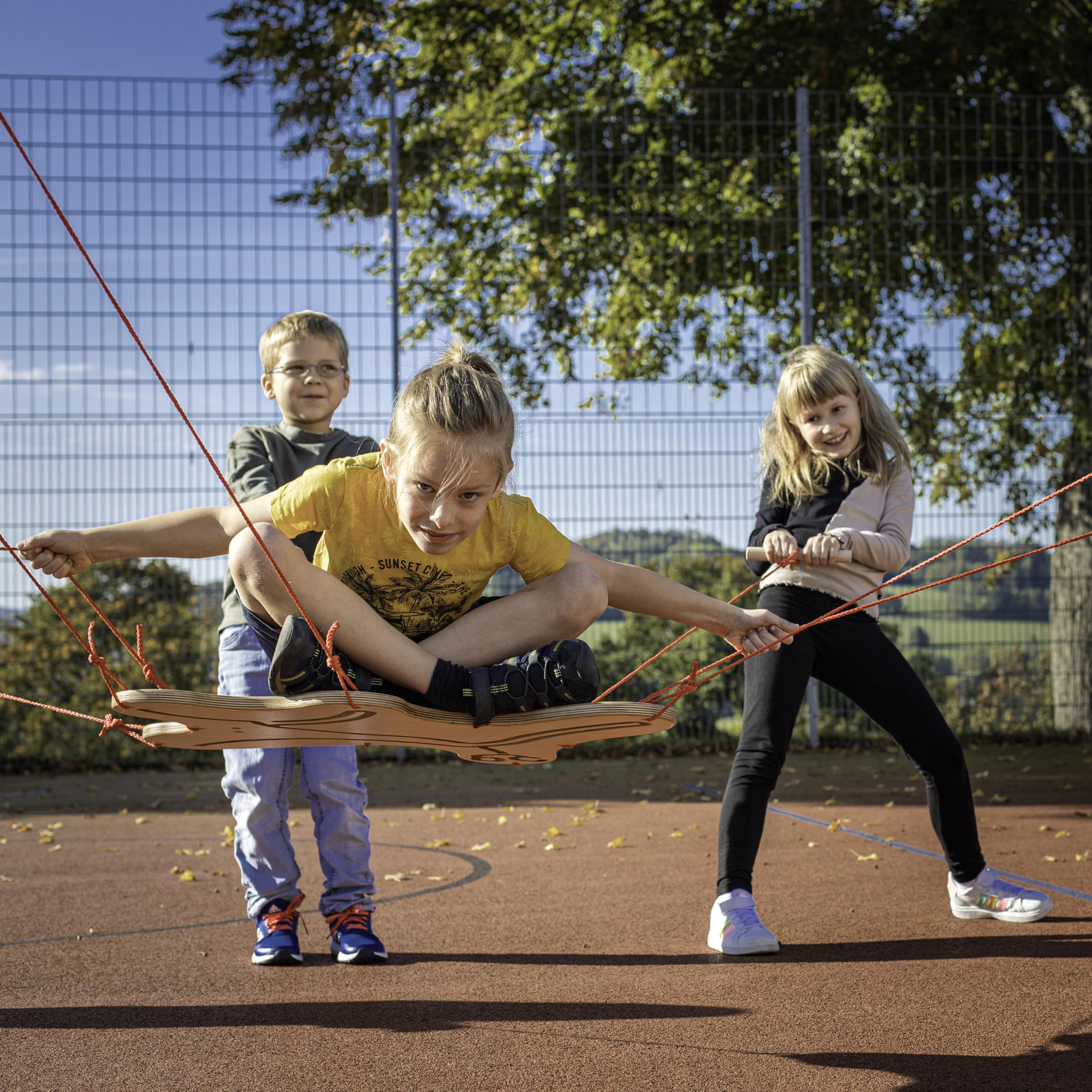 erzi-44375-teamgeist-balancespiel-aus-holz-teamspiel-f-r-2-9-spieler image 5