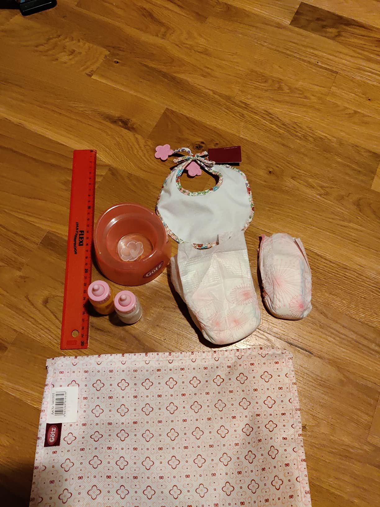 Tolles Set für kleine Puppeneltern