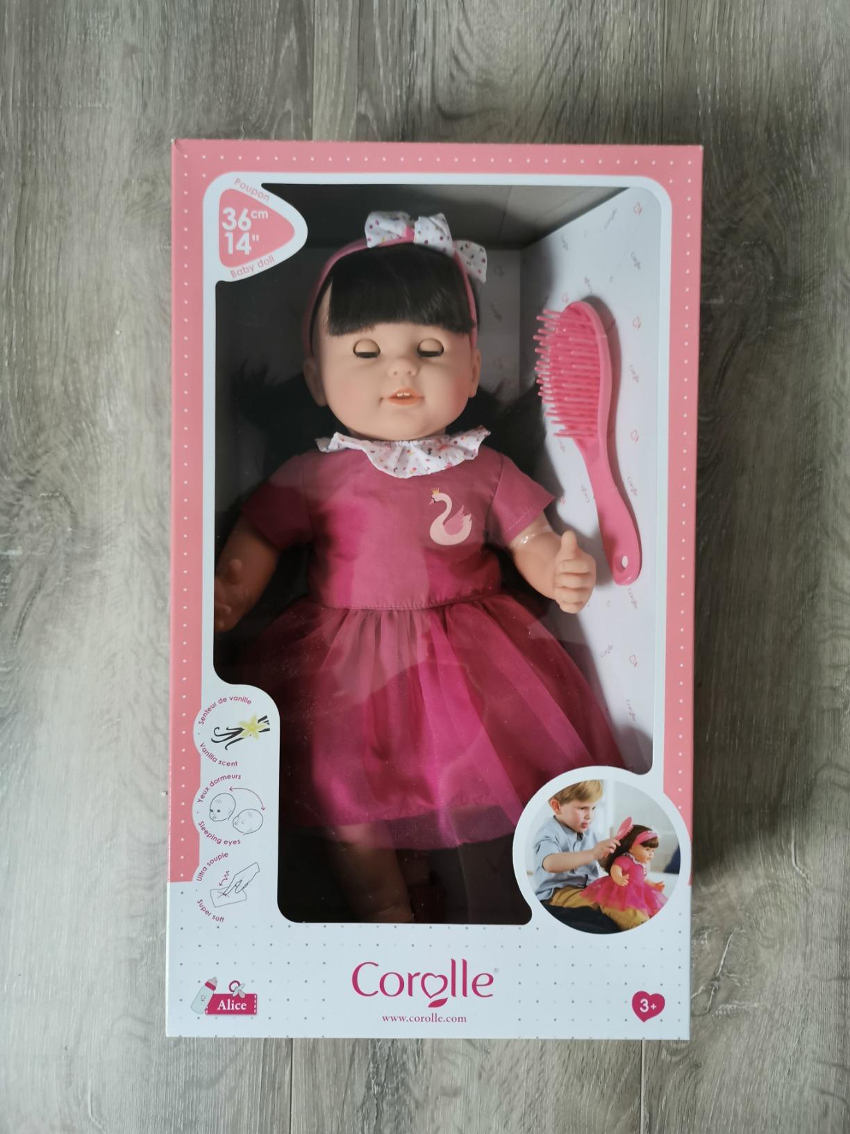 Wunderschöne Frisierpuppe