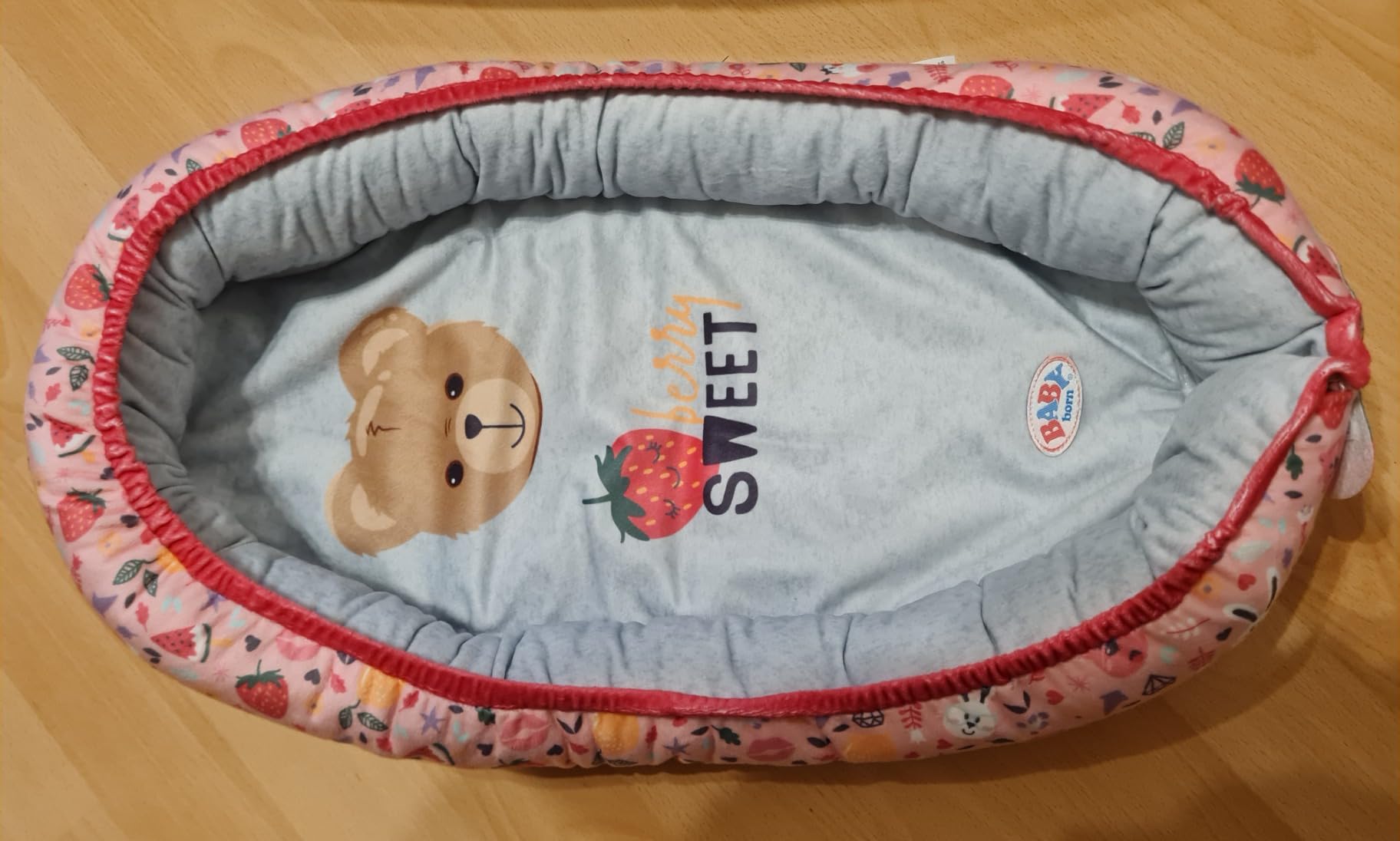 Puppe schläft jetzt immer hier