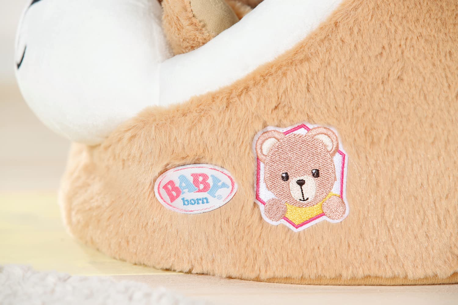 baby-born-b-renh-hle-836927-kuschelh-hle-in-teddyform-beige-f-r-b-r-und-43-cm-pu image 2