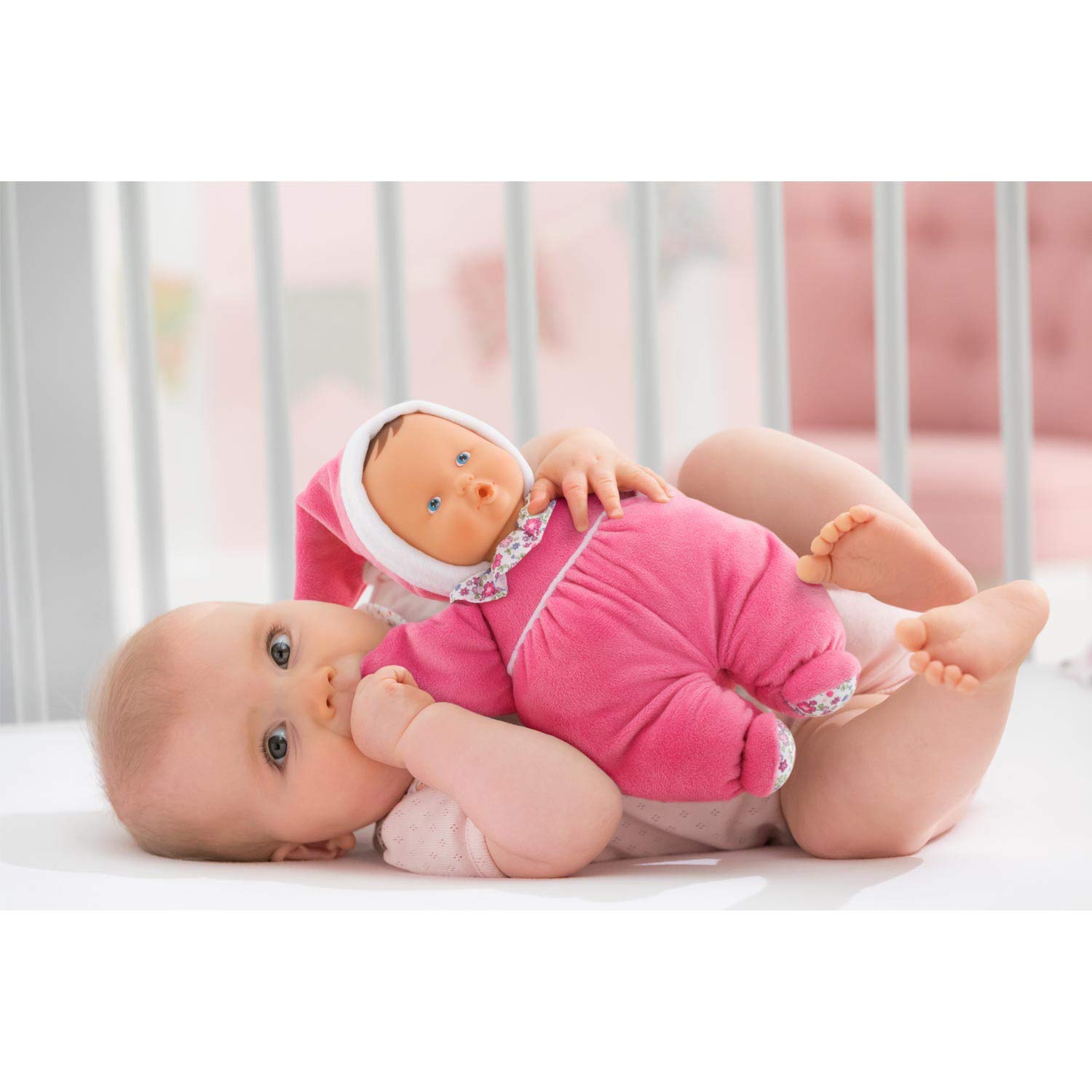 corolle-mon-doudou-babipouce-1001-blume-weichk-rperpuppe-28-cm image 4