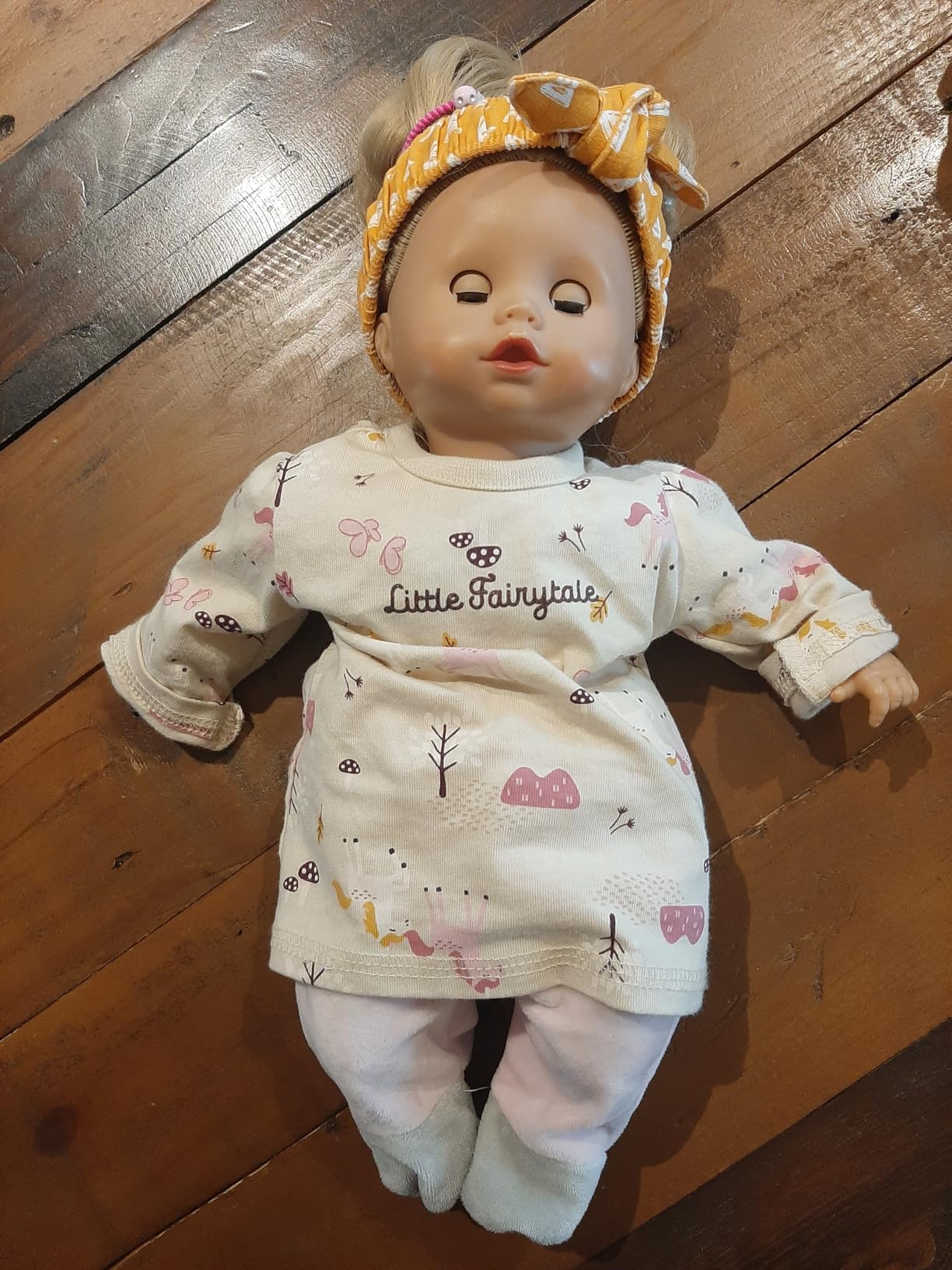 Zuckersüße Puppe