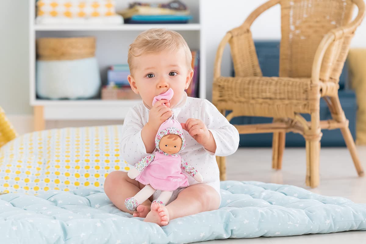 corolle-mon-doudou-miss-pink-blumengarten-weichk-rperpuppe-25-cm-mit-vanilleduft image 3