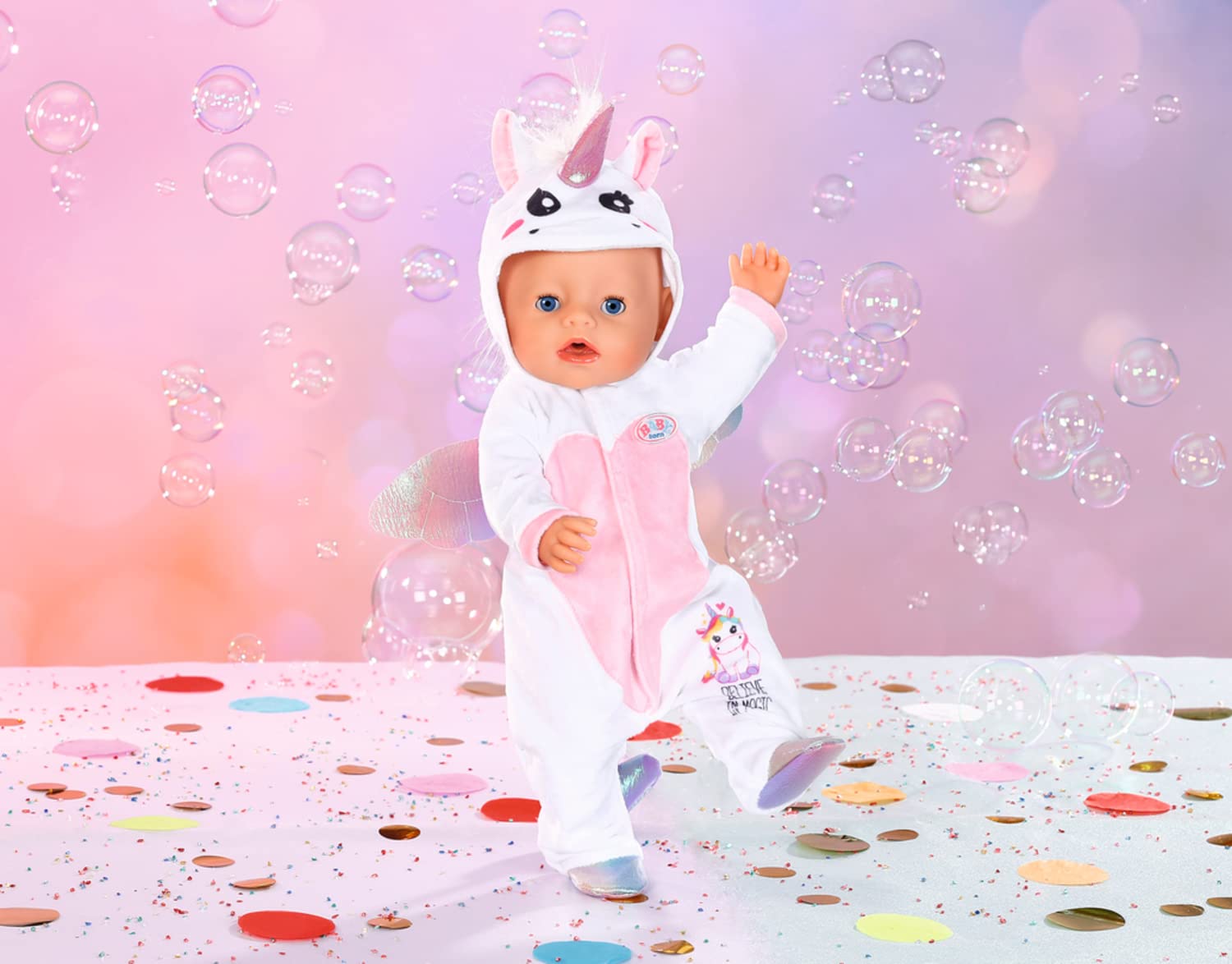 baby-born-einhorn-kuschelanzug-strampelanzug-43-cm-rosa-wei-mit-fl-geln image 4